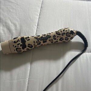 The Beachwaver Co. Leopard Print Hair Tool